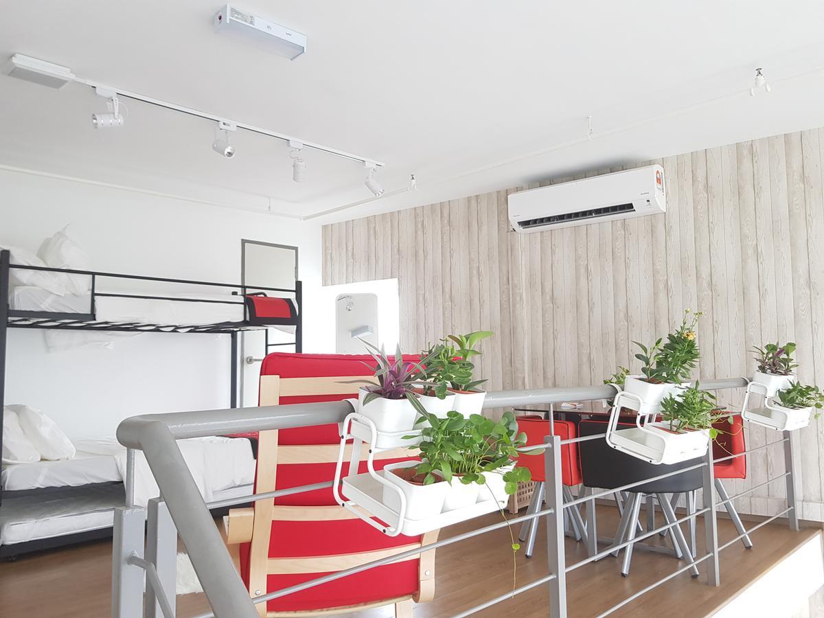 The Garden Apartment At Kuala Lumpur Petaling Jaya Exterior photo